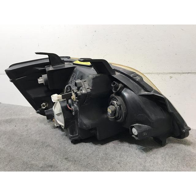 ノア/NOAH 60系/AZR60G/AZR65G 純正 左ヘッドライト/ランプ キセノン