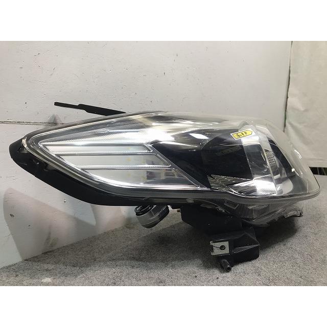 プレマシー CREW/CR3W 純正 後期 右ヘッドライト/ランプ キセノン HID