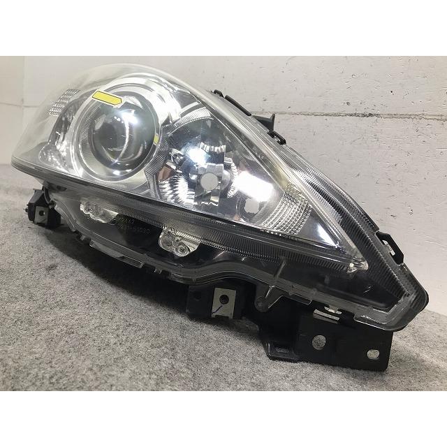 プレマシー CREW/CR3W 純正 後期 右ヘッドライト/ランプ キセノン HID