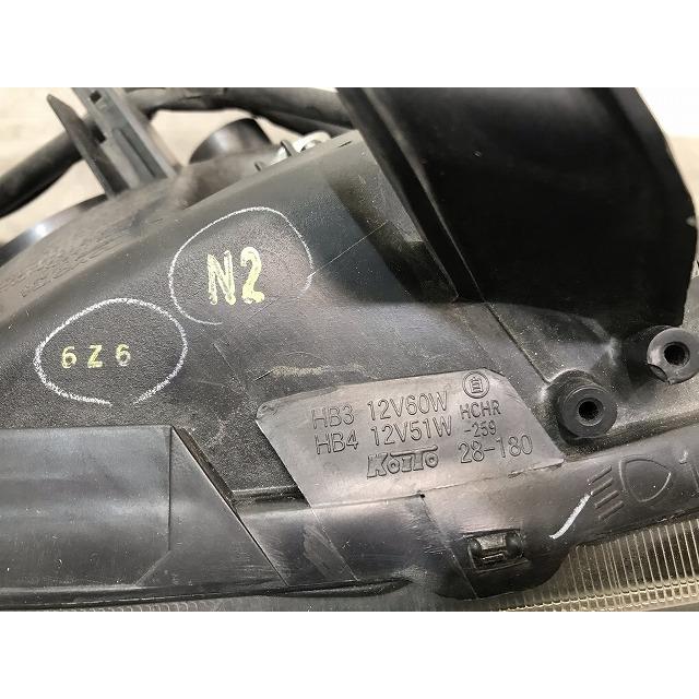 ノア/NOAH/60系/AZR60G/AZR65G 純正 後期 右ヘッドライト/ランプ