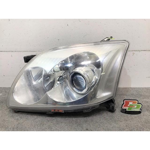 トヨタ アベンシス AZT250/251/255純正HIDヘッドライトKOITO アベンシス/セダン/ワゴン/AZT250/AZT255/AZT251/ 純正 左ヘッドライト
