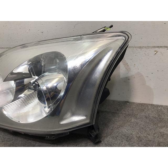 トヨタ アベンシス AZT250/251/255純正HIDヘッドライトKOITO アベンシス/セダン/ワゴン/AZT250/AZT255/AZT251/ 純正 左ヘッドライト