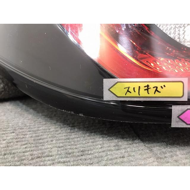 カローラスポーツ/ハイブリッド/210/NRE210H/NRE214H/ZWE211H 純正 左