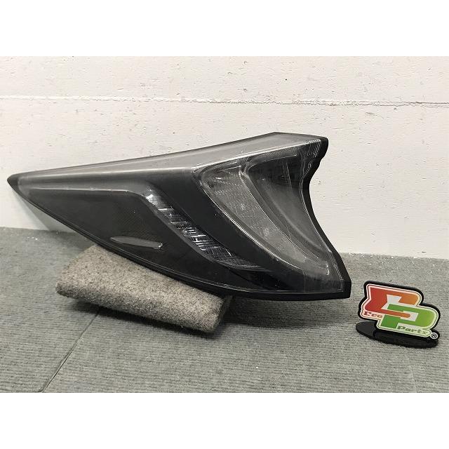 プリウス PHV/ZVW52/GRスポーツ 純正 左テールランプ/ライト プリウス PHV/ZVW52/GRスポーツ 純正 左テールランプ/ライト