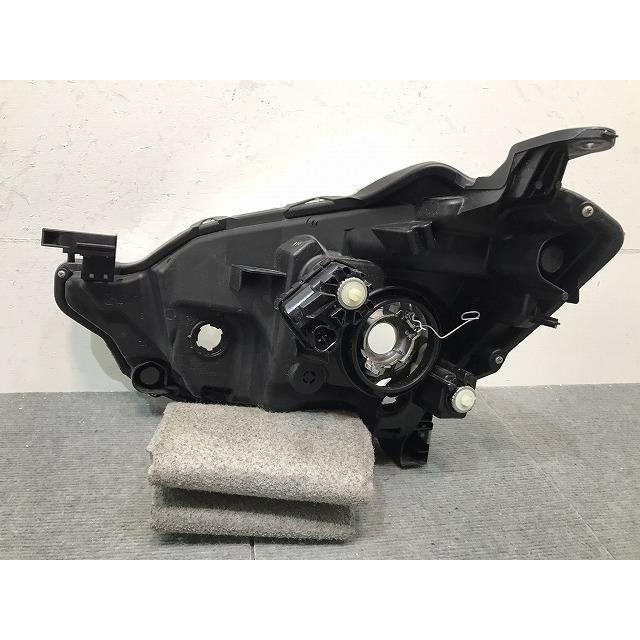 ミライース　la350　ヘッドライト左右　ピクシスエポック ミライース／ピクシスエポック／LA350S／LA360S 純正 右