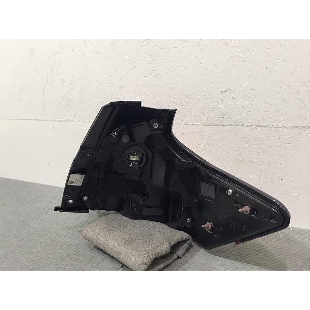 キックス/KICKS P15/RP15/SNP15 純正 左 テールランプ/ライト/レンズ