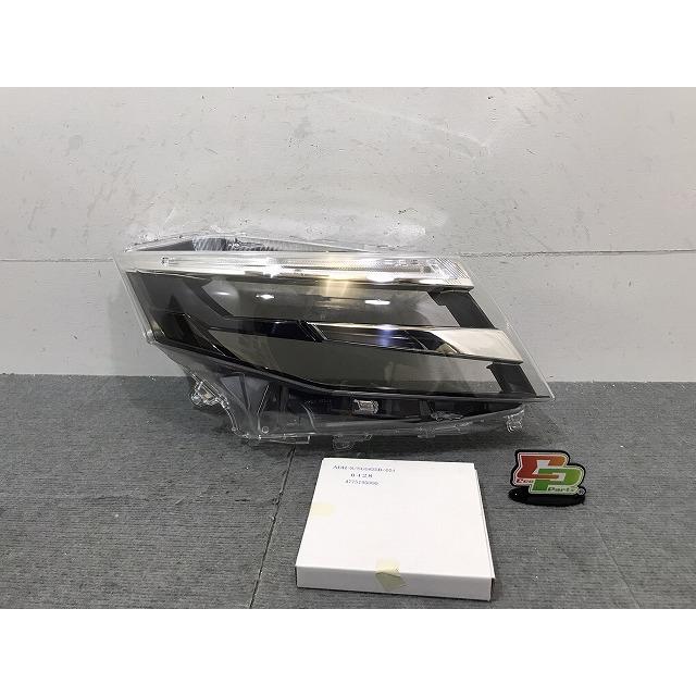 新品!ルーミー/カスタム M900A/M910A 純正 右ヘッドライト/ランプ