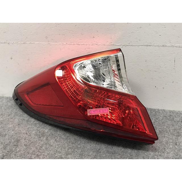 C-HR NGX-50 純正テールライト トヨタ 純正 C-HR 《 NGX50 》 左テールランプ 81550-10392