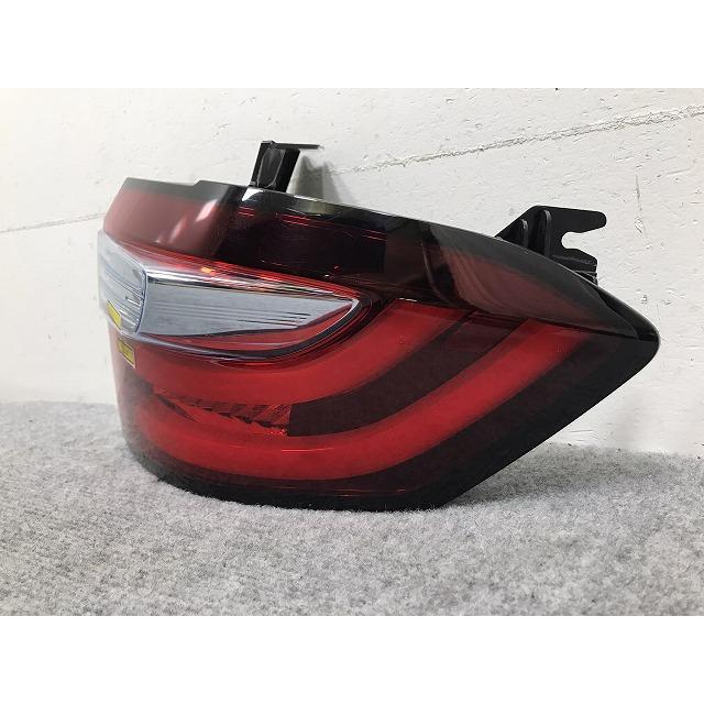 オデッセイ ODYSSEY/ハイブリッド HV RC4 純正 前期 右 テールランプ