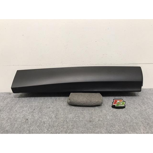 新車取り外し!クラウン/クロスオーバー TZSH35/AZSH35 純正 右 リア 