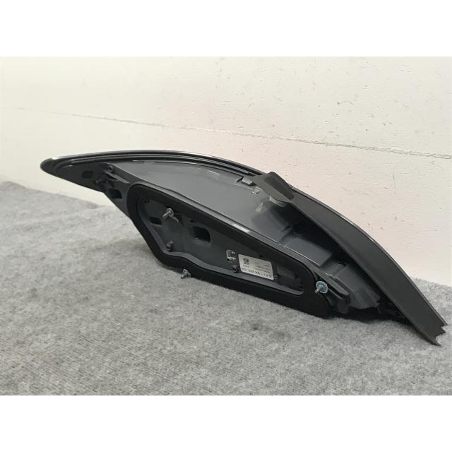 ベンツ　Ｃ１１７　ＣＬＡクラス　テールランプ　右 A 117 906 4000 CLAクラス C117/W117 純正 後期 右 テールランプ/ライト/レンズ LED A