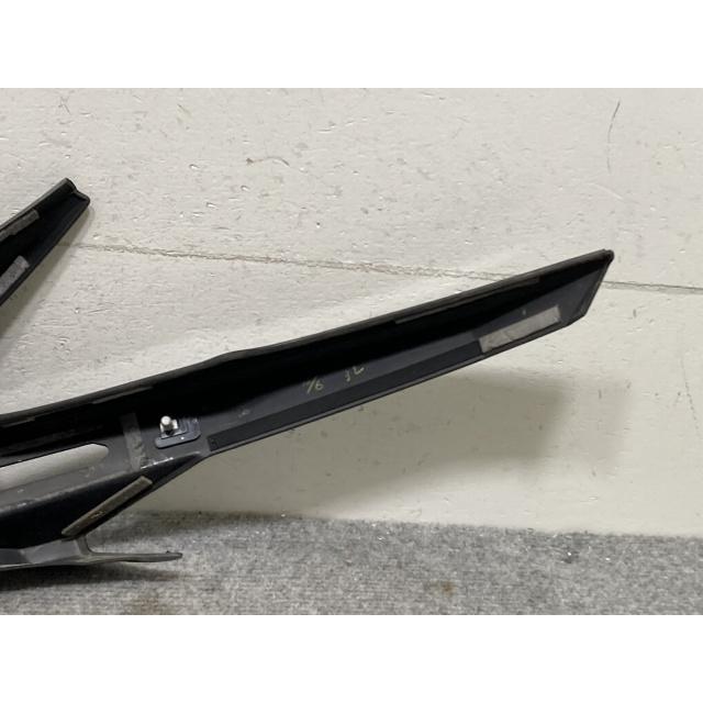 C-HR/CHR ZYX10/ZYX11/NGX50/NGX10 純正 後期 右 フロント スポイラー