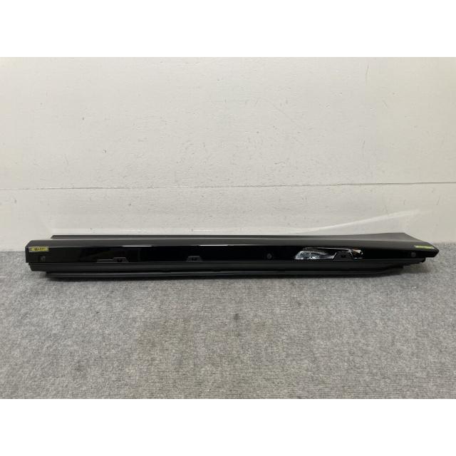 新品!ヴォクシー/ノア 90系/ZWR90W/ZWR95W/MZRA90W/MZRA95W 純正 左