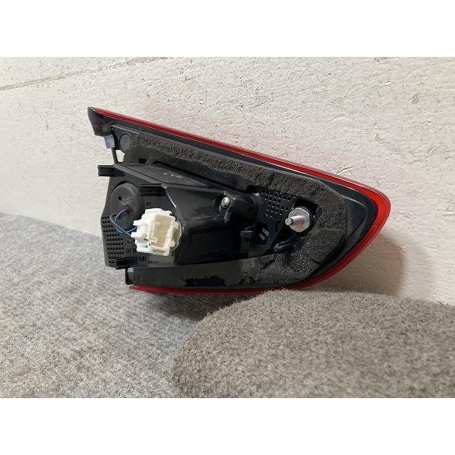 MAZDA2/マツダ2 DJLFS/DJLAS/DJ5FS/DJ5AS 純正 右 フィニッシャー