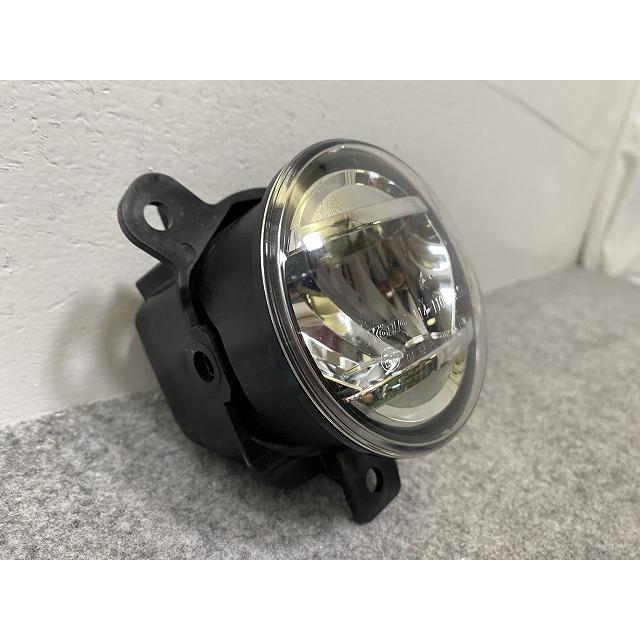 レヴォーグ/LEVORG VN5/VNH 純正 右 フォグランプ/フォグライト LED