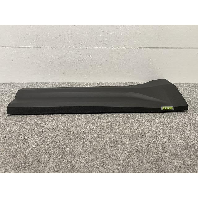 新品!XC40 XB系/2019-2025 純正 左 リア ドア サイドパネル