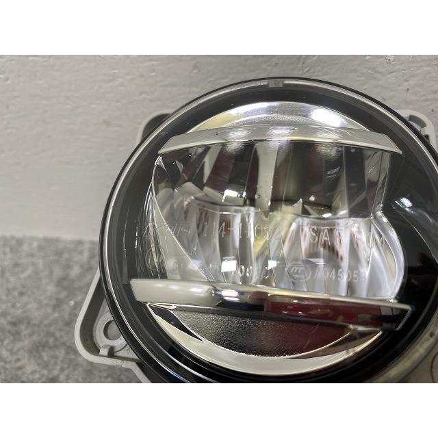 美品! 純正 左 フォグランプ/フォグライト LED KOITO 114-11092