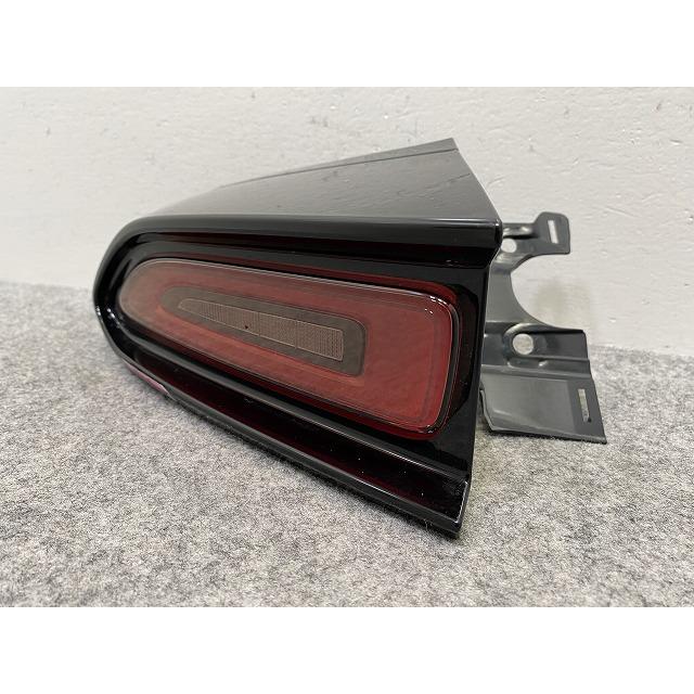 クラウン スポーツ AZSH36W 純正 左 テールランプ/ライト/レンズ LED