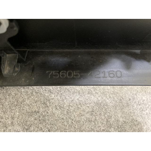 RAV4 ラブ4 MXAA52/MXAA54/AXAH52/AXAH54 純正 右 リア クォーター