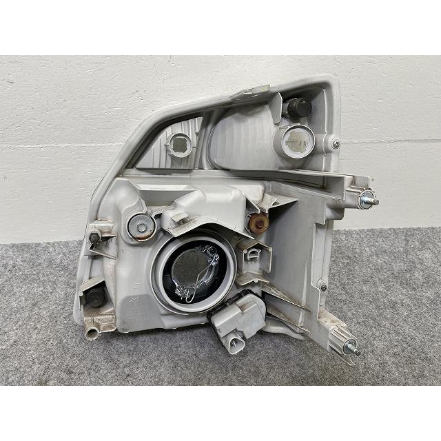 キャリイ トラック DA16T 純正 右 ヘッドライト/ランプ ハロゲン