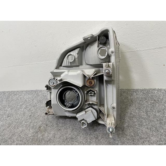 キャリイ トラック DA16T 純正 右 ヘッドライト/ランプ ハロゲン
