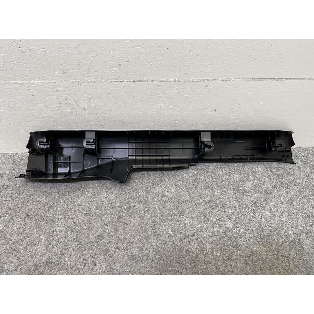 新品!N-BOX/NBOX Nボックス JF5/JF6 純正 右 リア スカッフプレート