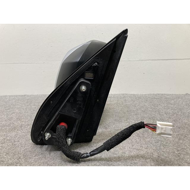 キャラバン NV350 標準/ライダー/GX E26 純正 後期 右 ドアミラー 13線 