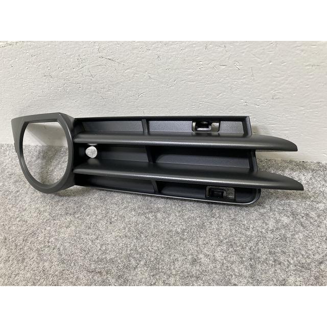 まとめうり 新品!A3 8P系 純正 右 フロント バンパー グリル 8P4 807 682B