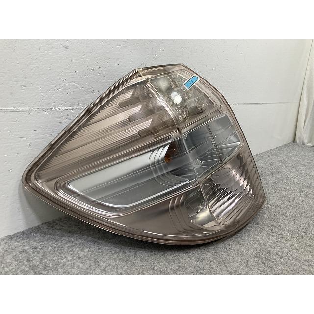 フィット RS GE6/GE7/GE8/GE9 純正 左 テールランプ/ライト/レンズ LED STANLEY P9882 ホンダ(147649)