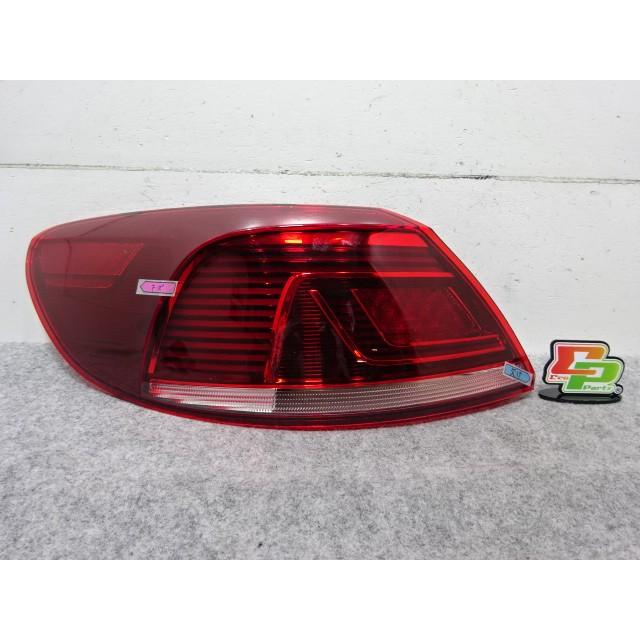 パサートヴァリアント 3c系 Vw 左テールランプ ライト レンズ 3c8 945 7 Ad 3c457ad 916 916 エコパーツショップ 通販 Yahoo ショッピング