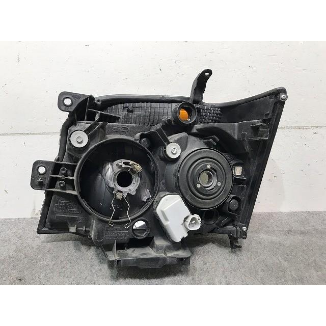 アトレーワゴン S320G/S330G 右ヘッドライト/ランプ キセノン KOITO