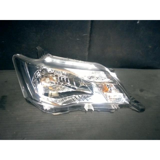 カローラフィールダー純正ヘッドランプユニット右 カローラフィールダー純正ヘッドランプユニット右