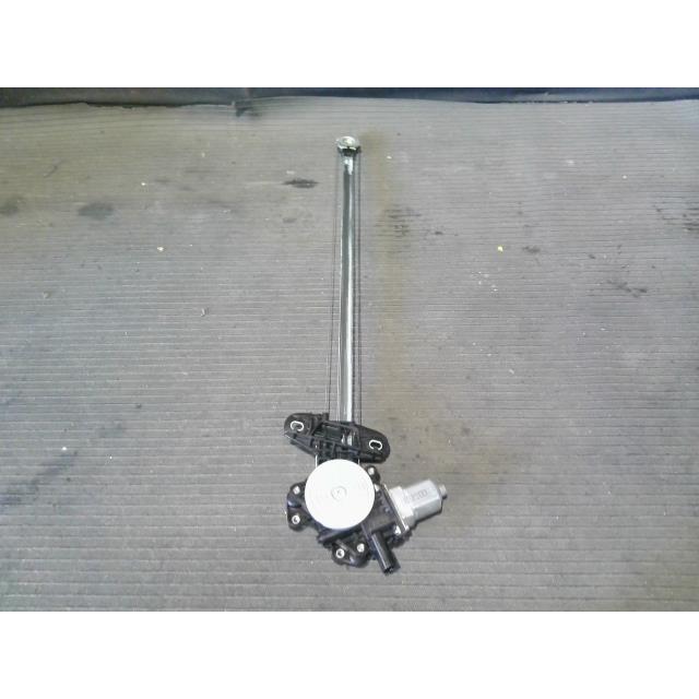 N-BOX N−BOX ＋ DBA-JF1 右Fドアレギュレータ・モーター