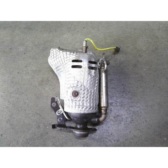 美品　タントカスタム　LA600S　触媒　エキマニ　キャタライザー　KF 美品 タントカスタム LA600S 触媒 エキマニ キャタライザー KF - メルカリ