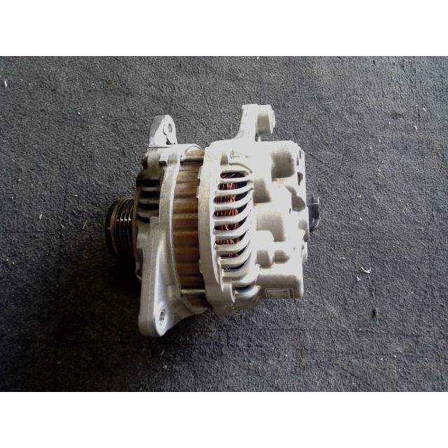 デミオ DBA-DE5FS オルタネーター スポルト CVT ミツビシ A2TG1381