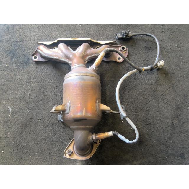 ソリオ　MB15S 触媒　エキマニ　抜け無し ソリオ MB15S 触媒 エキマニ 抜け無し ソリオ MB15S 触媒 エキマニ