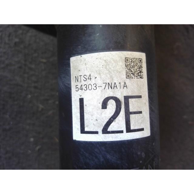 ｅＫスペース 4AA-B35A 左FストラットASSY T CVT  カヤバ 54303-7NA1A MQ723249の画像