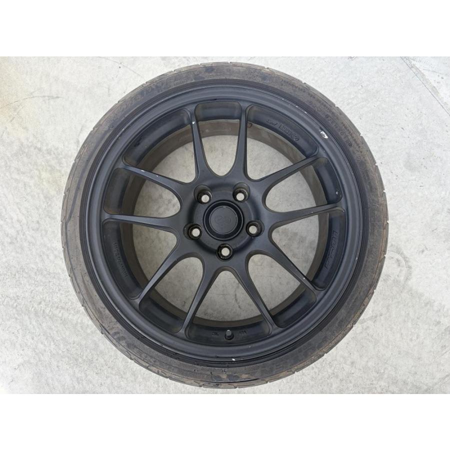 エンケイ PF01 17インチ 7.5J 114.3 リム径17(F/R) リム幅7.5J(F/R