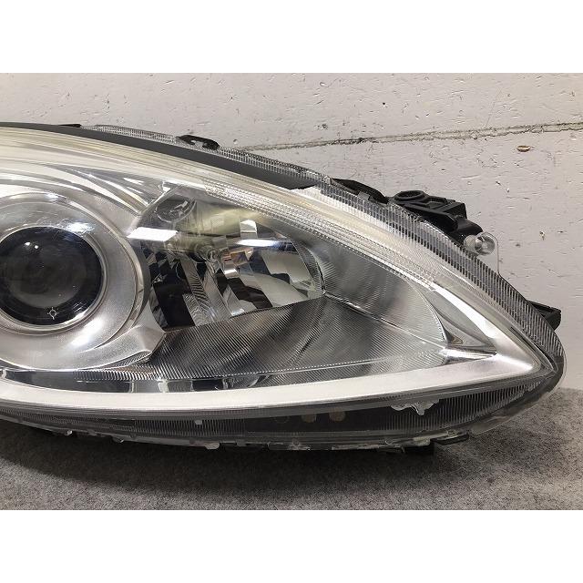 マツダ CW系 プレマシー　ラフェスタ　ヘッドライト　左右 ハロゲン マツダ マツダ CW系 プレマシー ラフェスタ ヘッドライト 左右