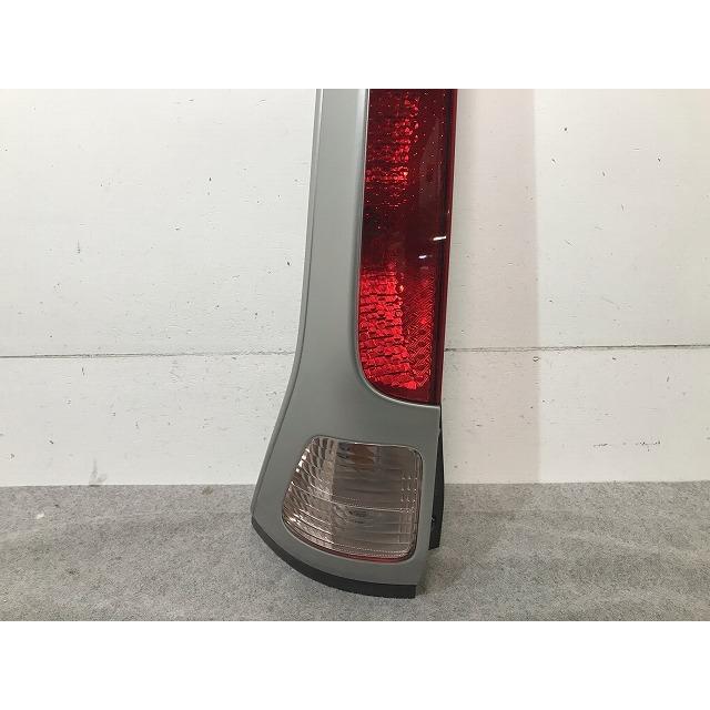 セレナ C25/CC25/CNC25/NC25 純正 左テールランプ/ライト/レンズ