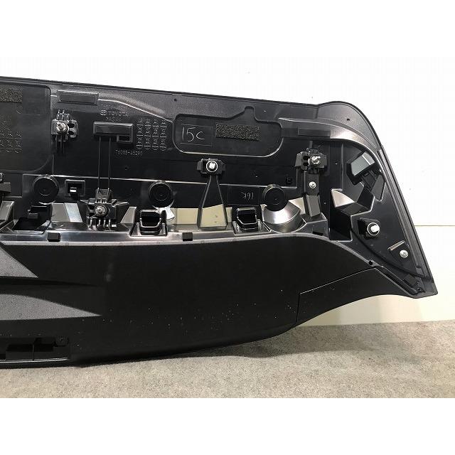 新車外し!ハリアー S/G 80系/MXUA80/MXUA85/AXUH80/AXUH85 純正 リア