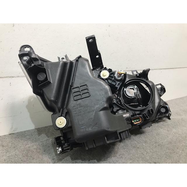 セレナ ハイウェイスター S/X/G C27/GC27/GFC27/GNC27/GFNC27 純正 左