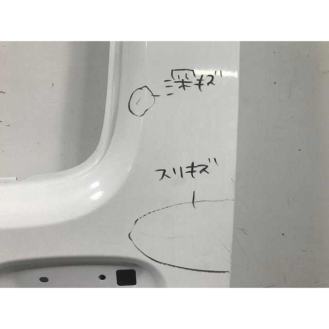 キャリートラック DA63T 純正 左フロントドア スペリアホワイト カラー