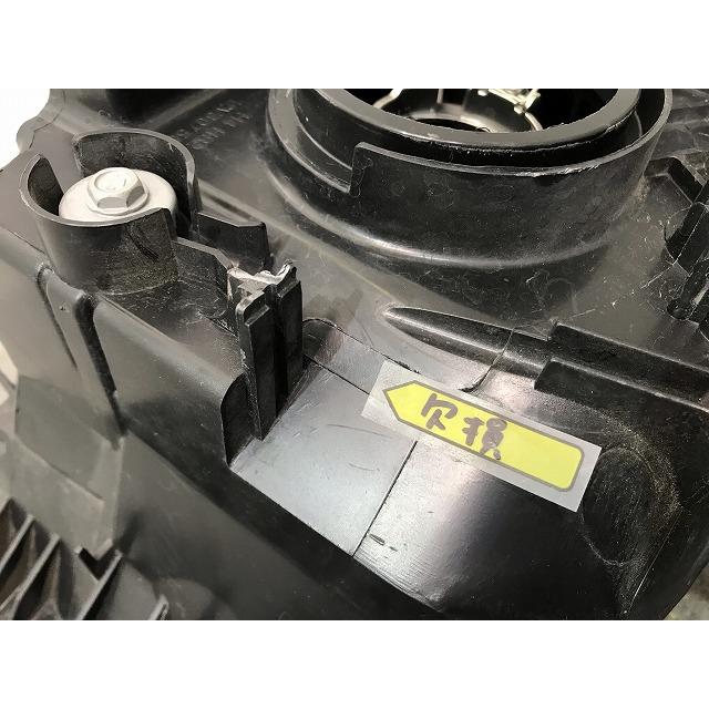 キューブ Z12 NZ12 純正 左ヘッドライト ランプ ハロゲン レベライザー