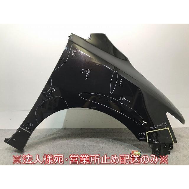 エルグランド ハイウェイスター E52/PE52/PNE52/TE52/TNE52 純正 右