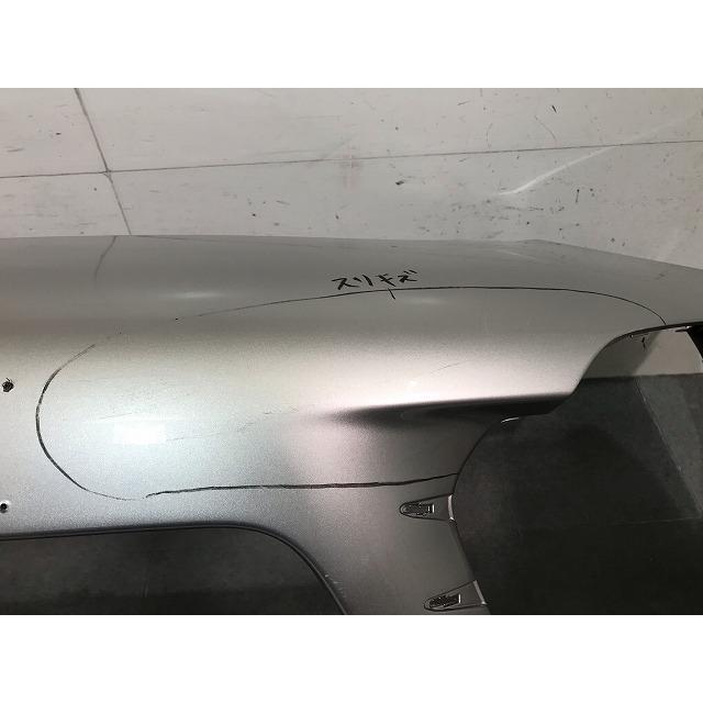 送料込み　ポルシェ　911 フロントバンパー　99150531102 911 ポルシェ/PORSCHE カレラ/911 純正 フロントバンパー 991