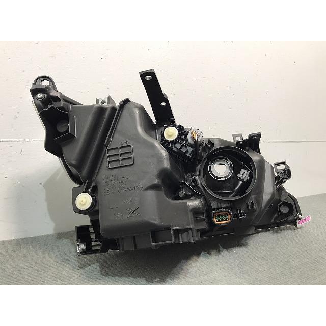 セレナ ハイウェイスター/C27/GC27/GFC27/GNC27/GFNC27 純正 前期 左