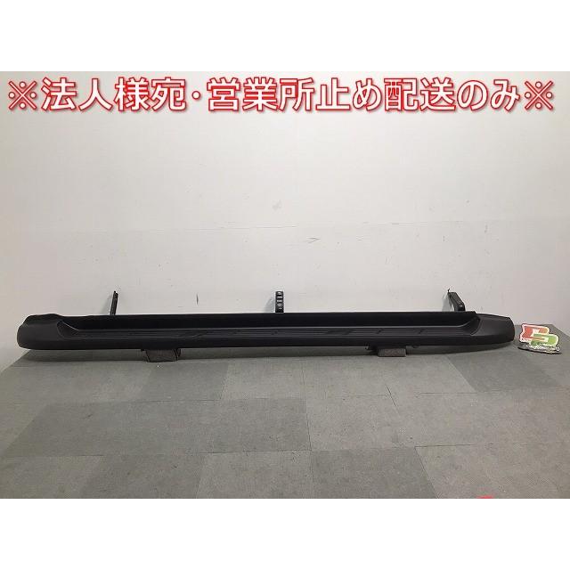 新車取り外し! ハイラックス/GUN125 純正 右サイドステップ