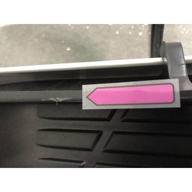 新車取り外し! ハイラックス/GUN125 純正 右サイドステップ/サイド