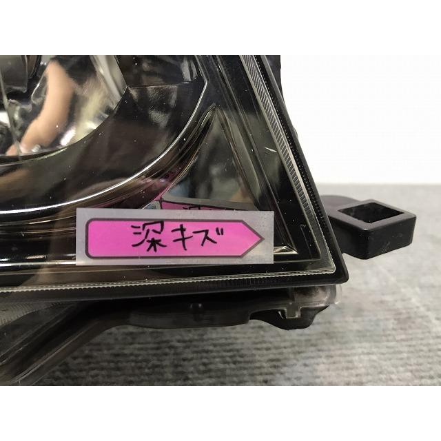 ヴォクシー VOXY/60系/AZR60G/AZR65G 純正 後期 右ヘッドライト